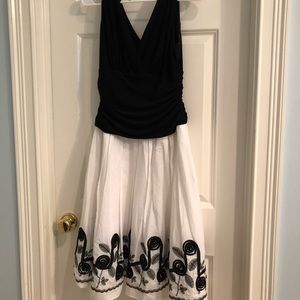 Black and white flows dress